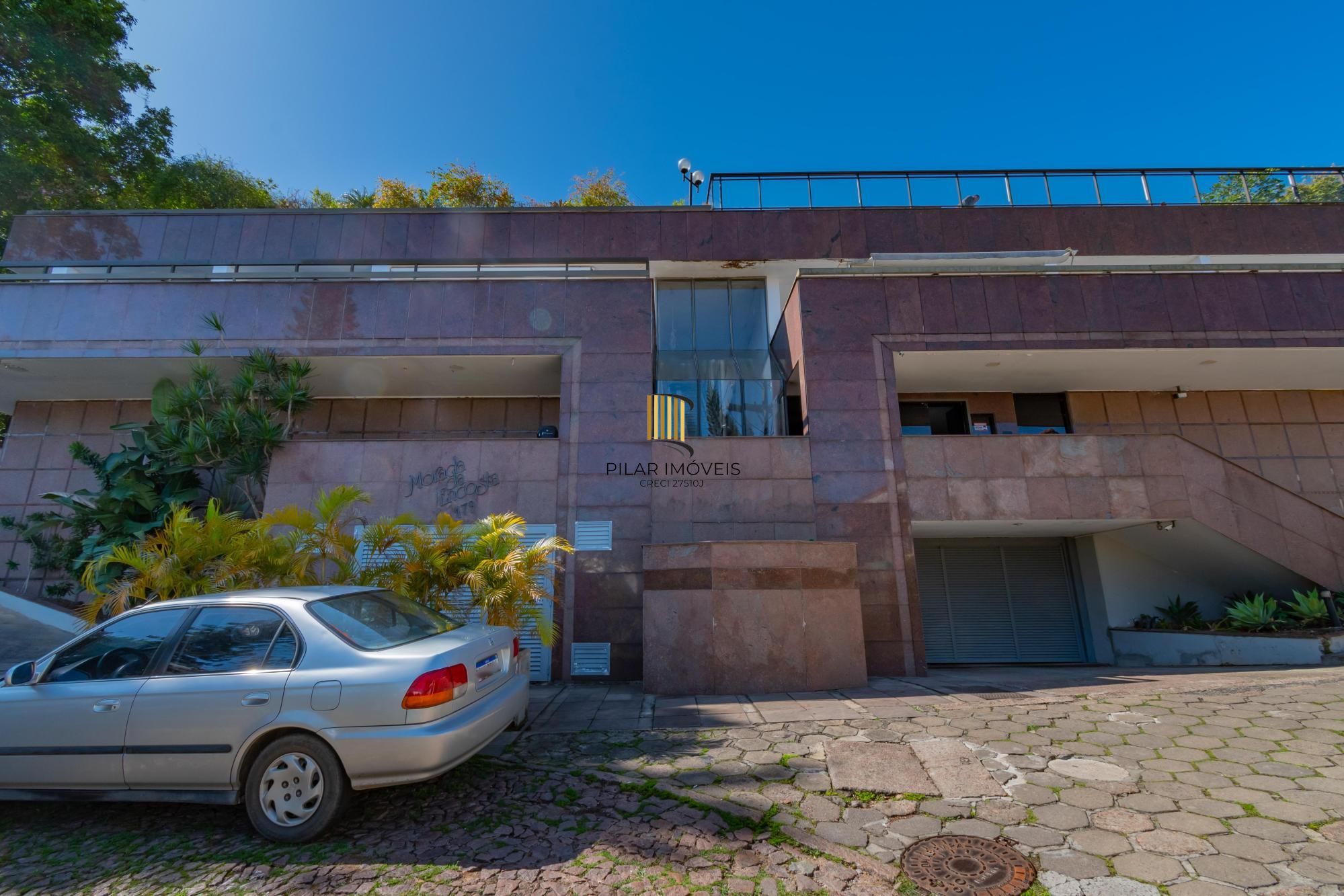 Cobertura horizontal, alto padrão, bairro Santa Tereza, 341m²  área privativa, 02 vagas garagem!