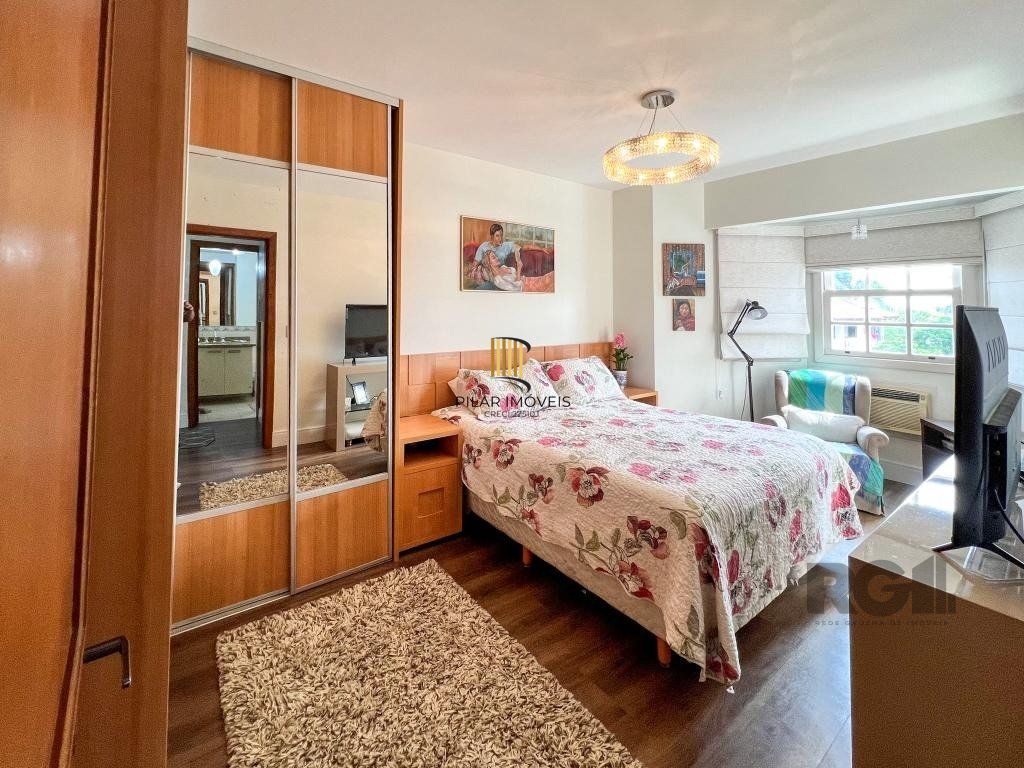Excelente casa em condomínio no Bairro Tristeza - Ao lado do Shopping Paseo