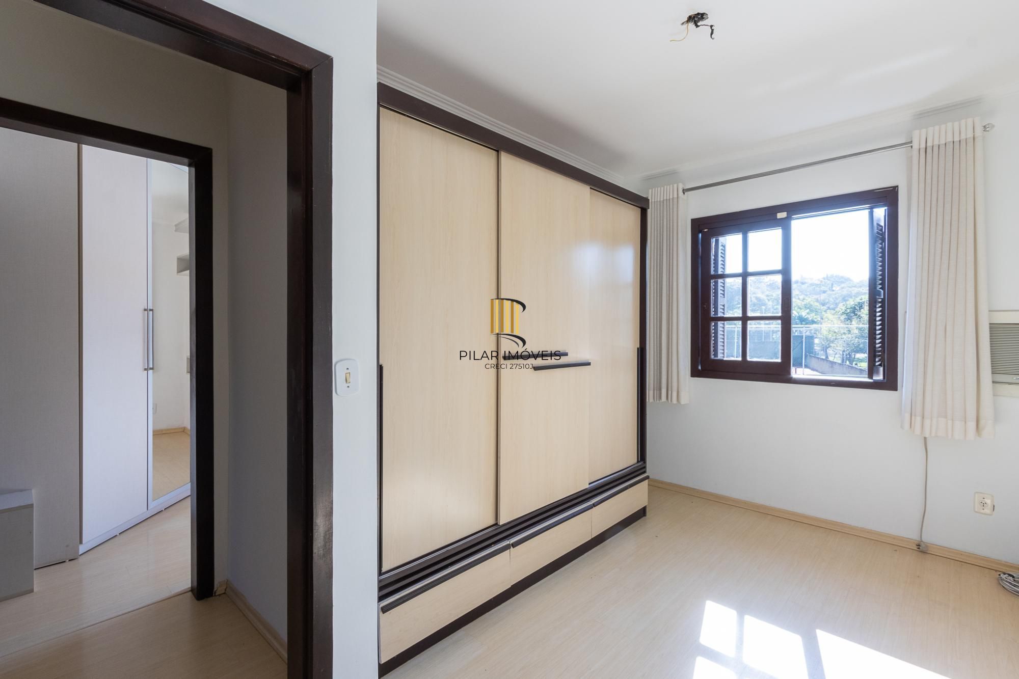 Casa  3 dorm. I suíte I Vaga 2  carros