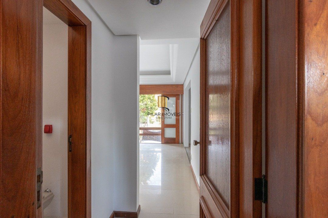 Casa para Venda - 558.14m², 4 dormitórios, sendo 4 suites, 6 vagas - Jardim Isabel