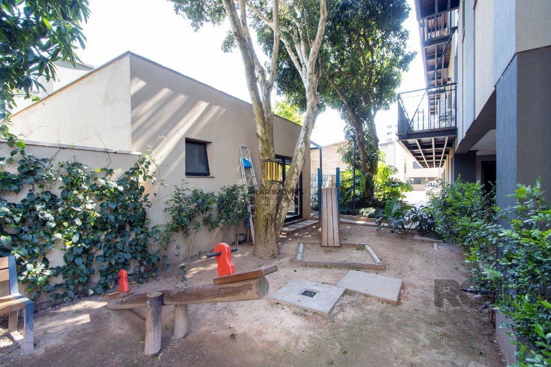 Apartamento 2 dormitórios no bairro Tristeza