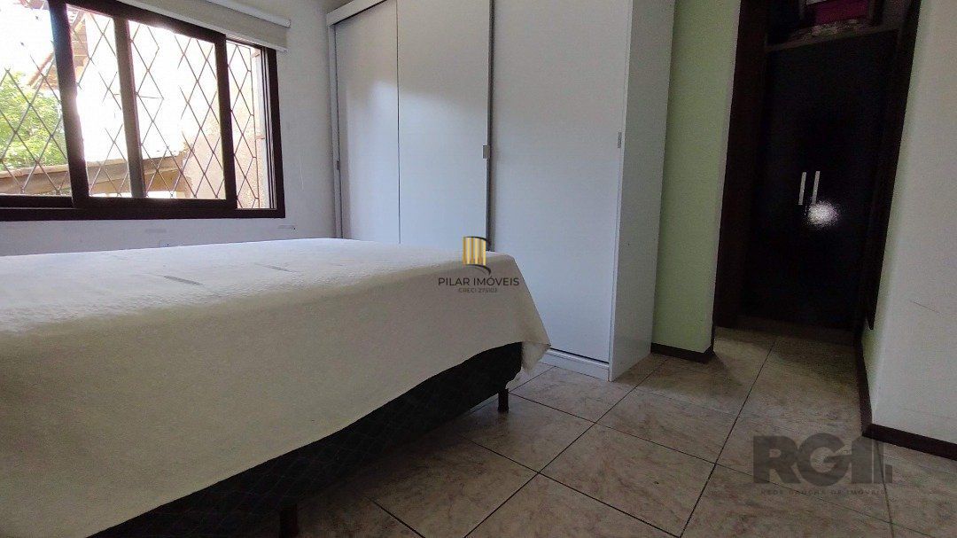 Sobrado, 5 quartos, 2 suites, pátio, 3 vagas - Bairro Vila Nova