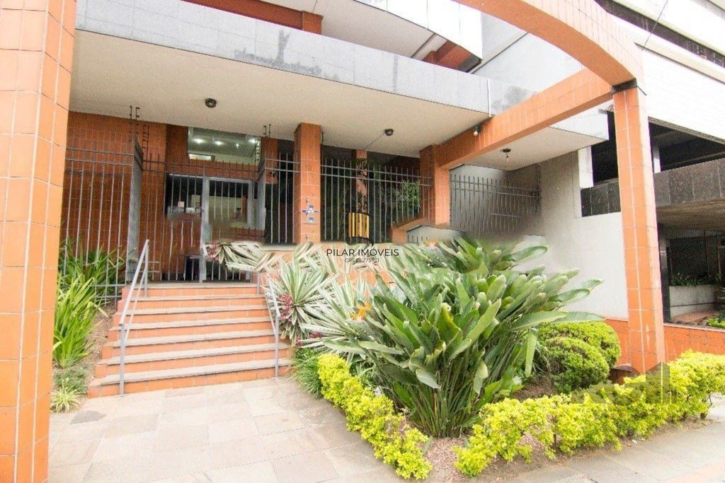 Conjunto/Sala Bairro petrópolis.
