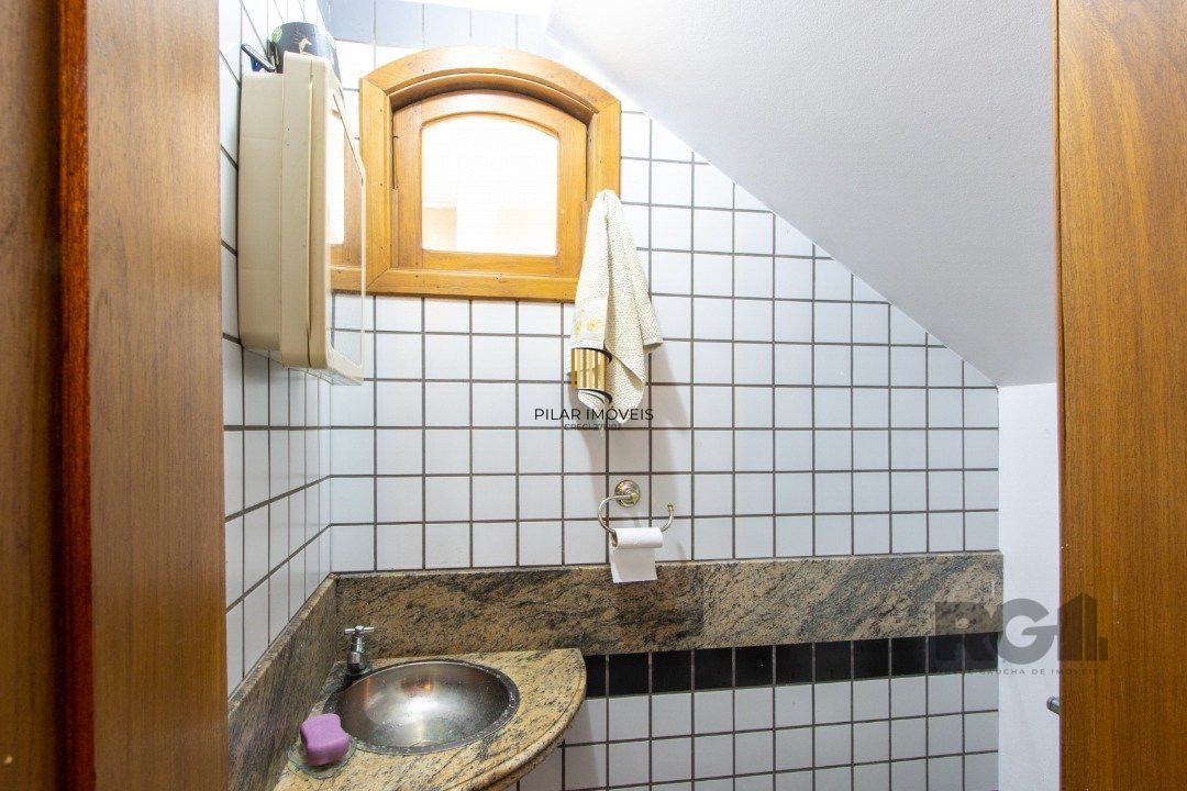Casa para Venda - 238.68m², 4 dormitórios, sendo 1 suites, 4 vagas - Ipanema