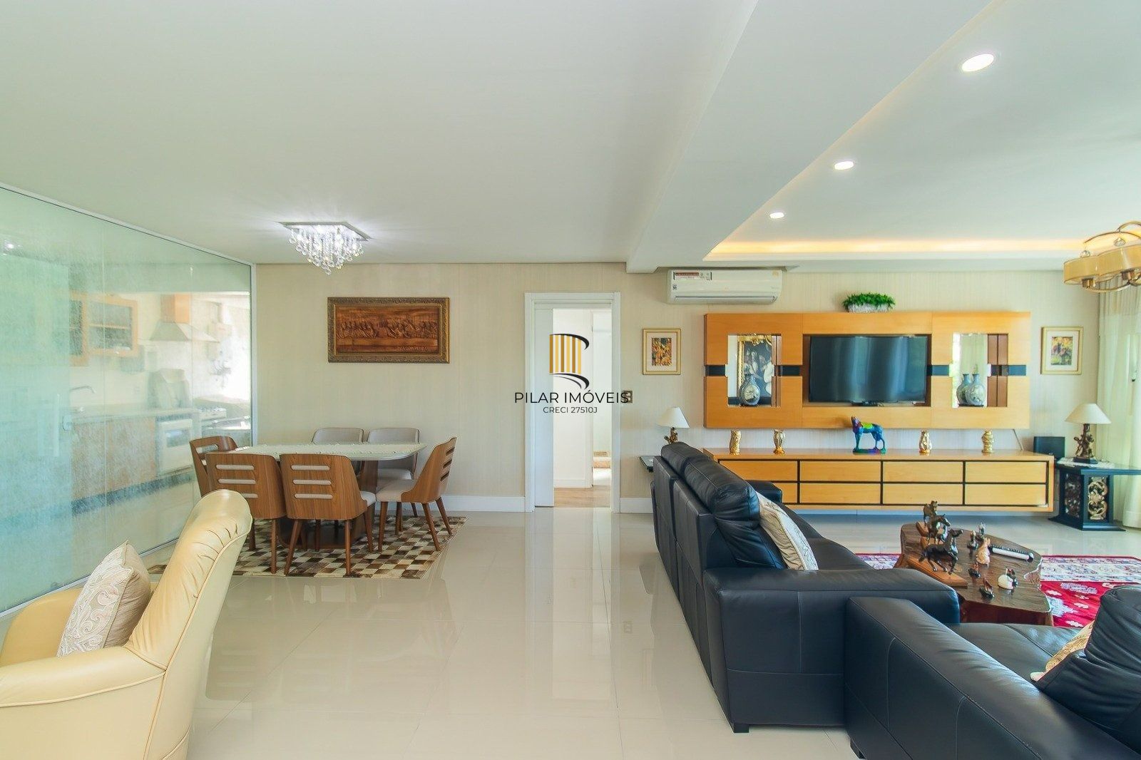 Apartamento de 135m2 com 3 suítes à venda