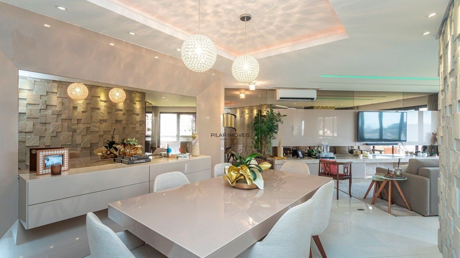 Apartamento com 3 quartos, 3 vagas e 105m² - Bairro Vila Jardim