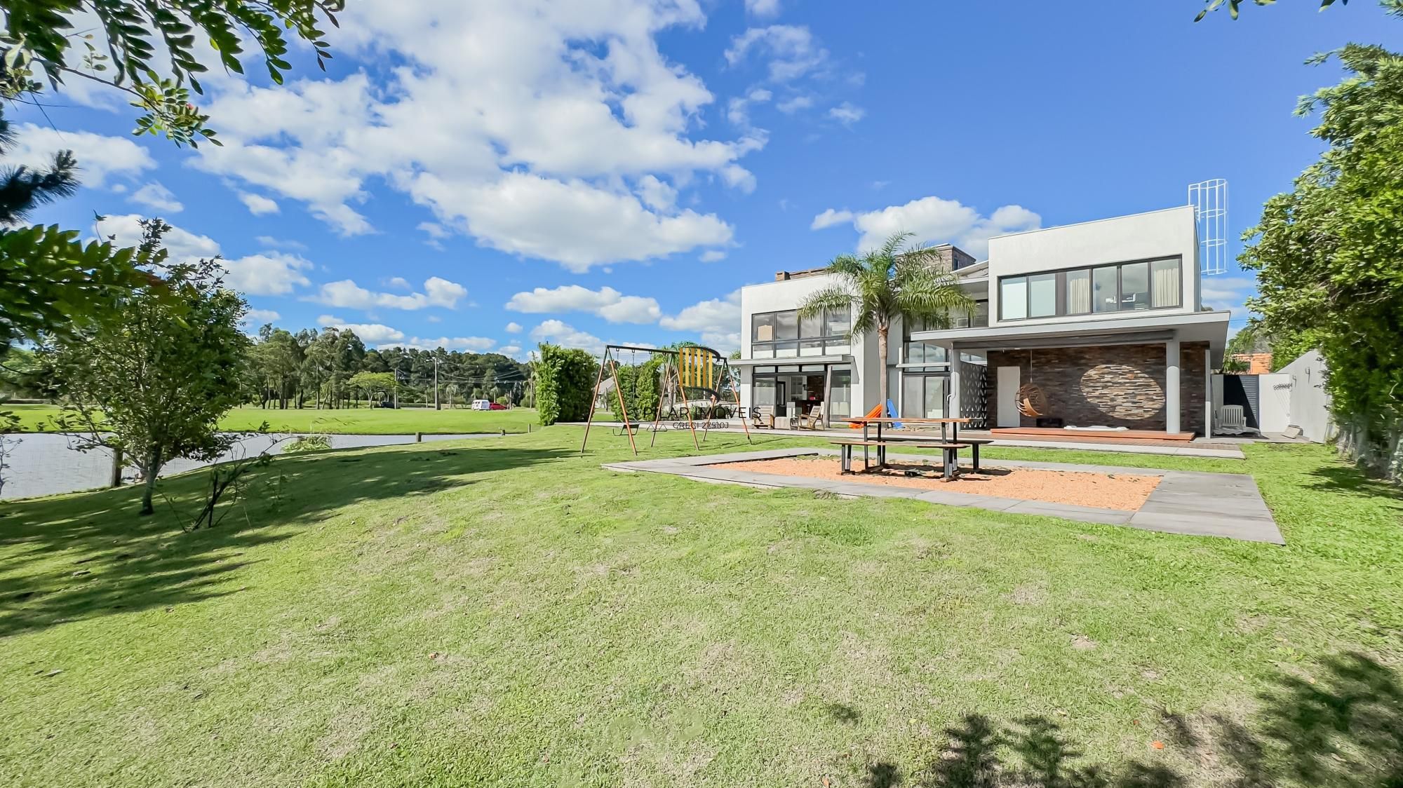 **Casa de Condomínio  em Belém Novo, Porto Alegre, RS**