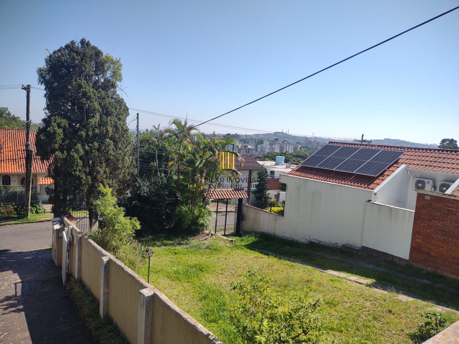 Casa 3 quantos com suíte, espaço gourmet, na Tristeza.