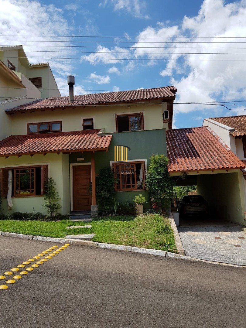 Casa Condominio para Venda - 270m², 3 dormitórios, sendo 3 suites, 2 vagas - Cavalhada - Pilar Imóveis