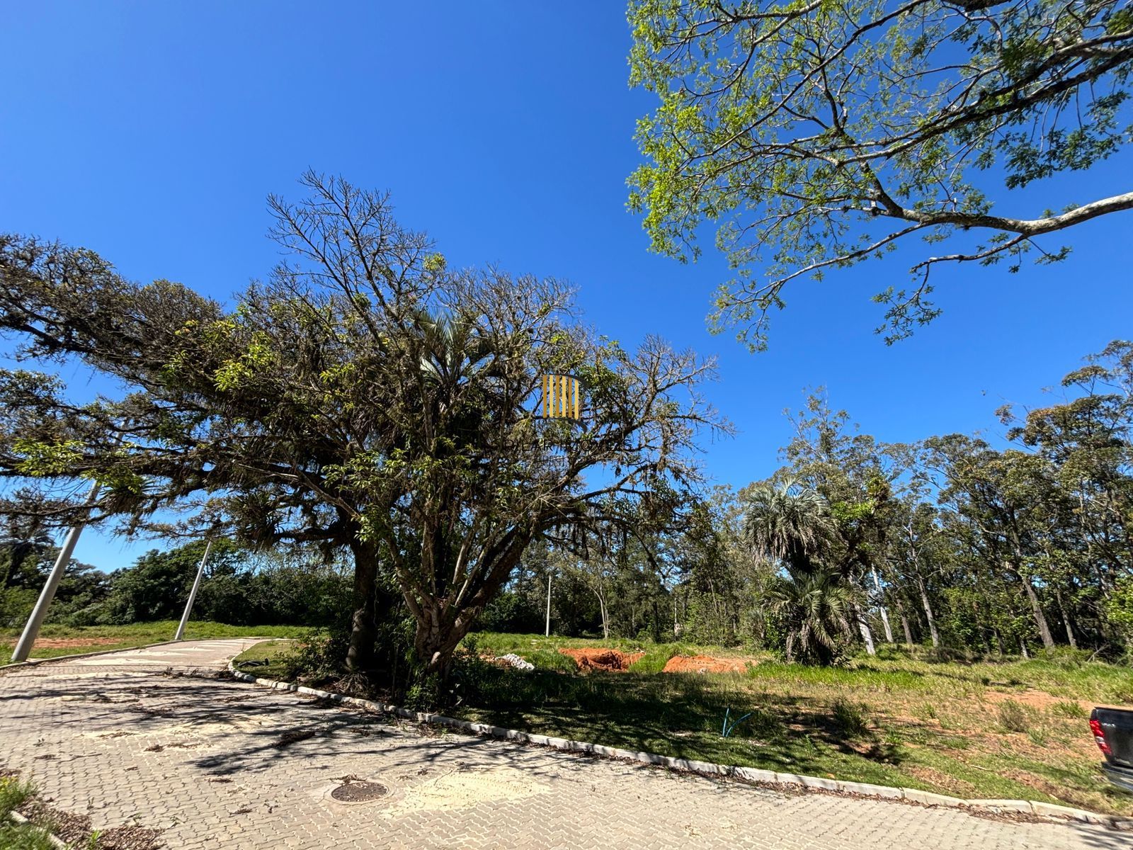 TERRENO NO CONDOMÍNIO JOY CANTEGRIL, COM 303,94M² - VIAMÃO