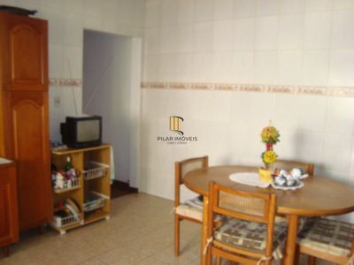 Casa para Venda - 200m², 3 dormitórios, sendo 1 suites, 14 vagas - Cavalhada