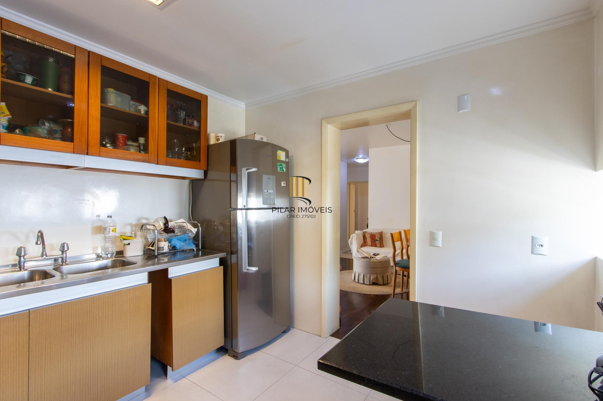 Casa com piscina Bairro Cristal