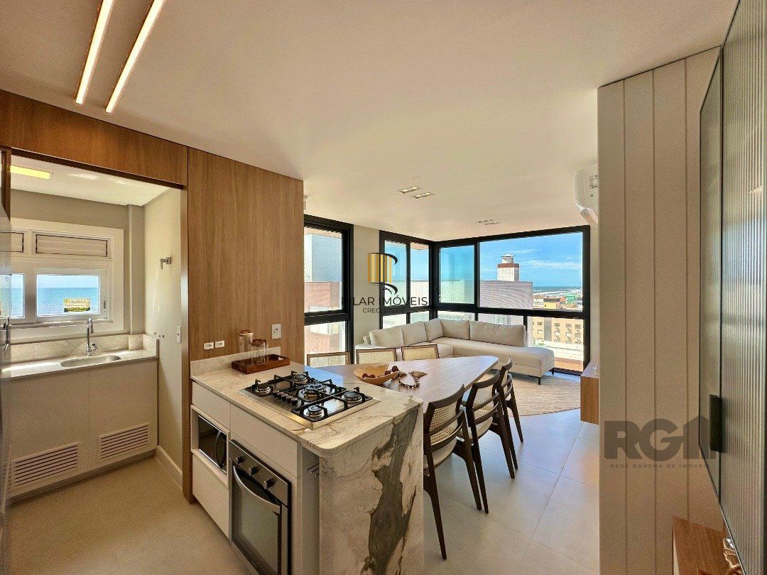 apartamento com vista para o mar oferece um estilo de vida único e aconchegante