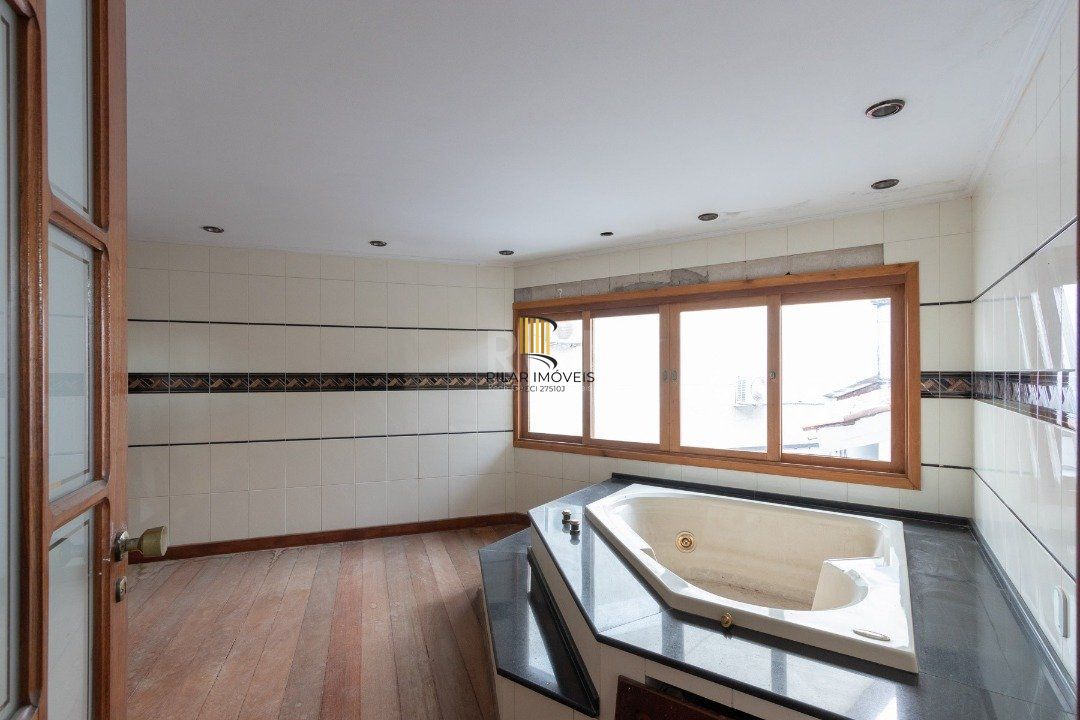 Casa para Venda - 558.14m², 4 dormitórios, sendo 4 suites, 6 vagas - Jardim Isabel