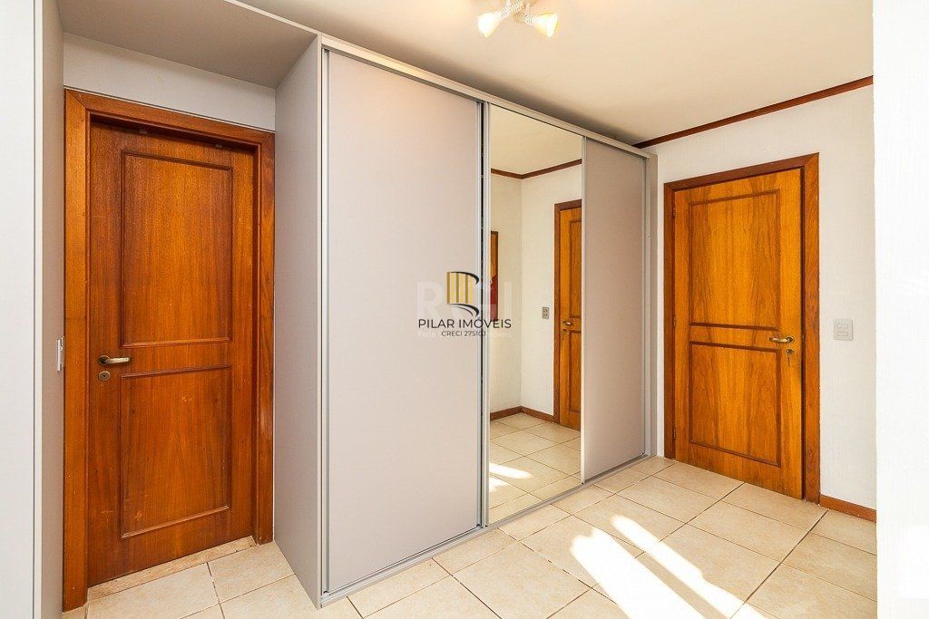 Casa Condominio para Venda - 239.9m², 3 dormitórios, Santa Tereza