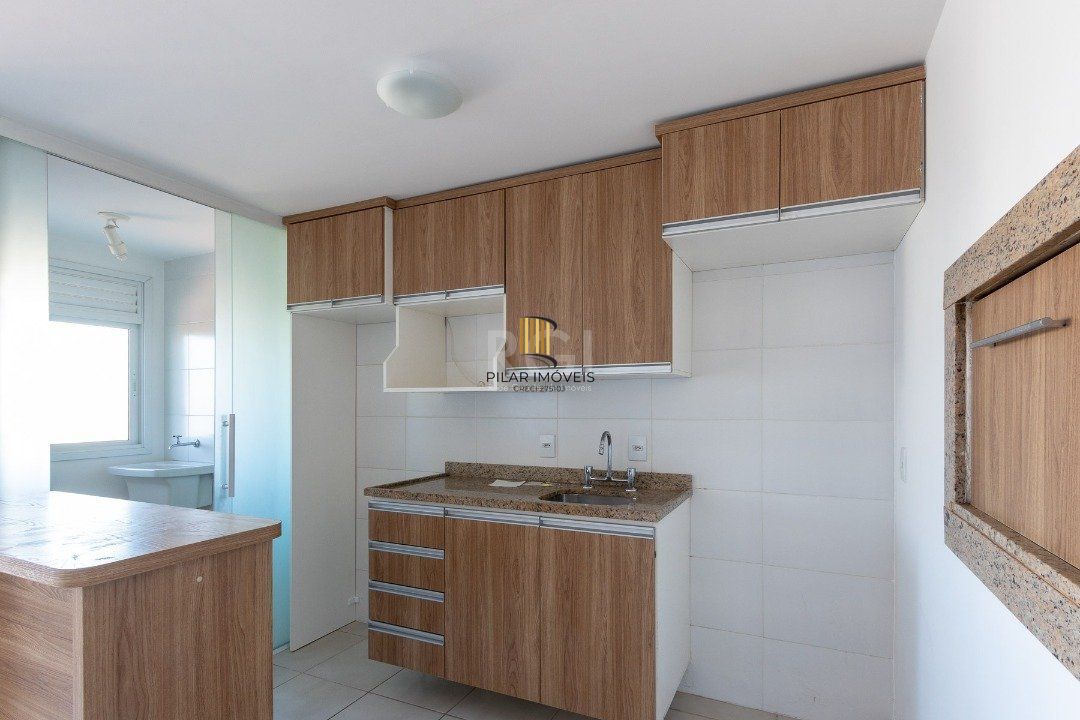 Apartamento 2 dormitórios no bairro Tristeza