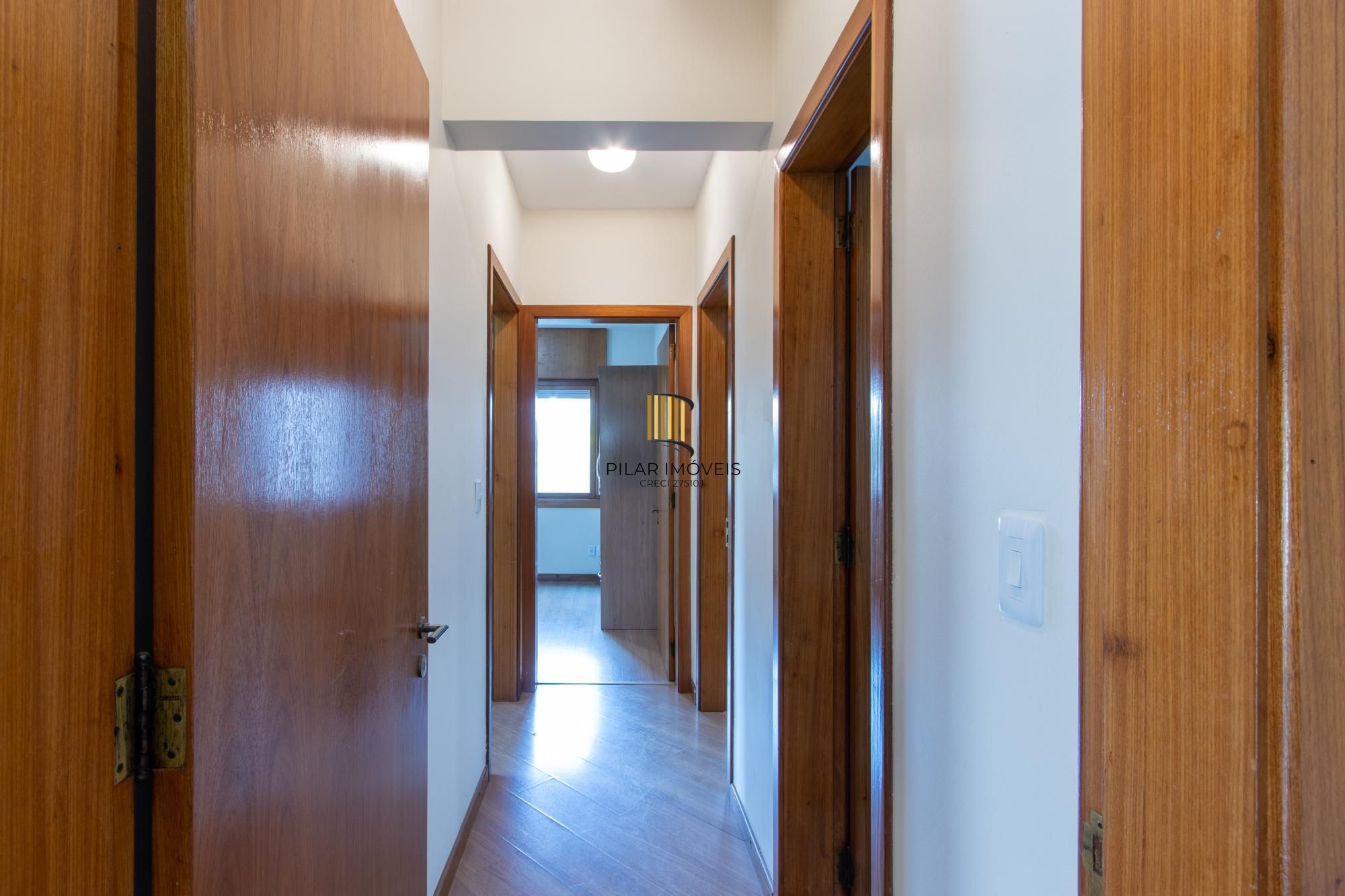 Apartamento 3 dormitórios no bairro Menino Deus