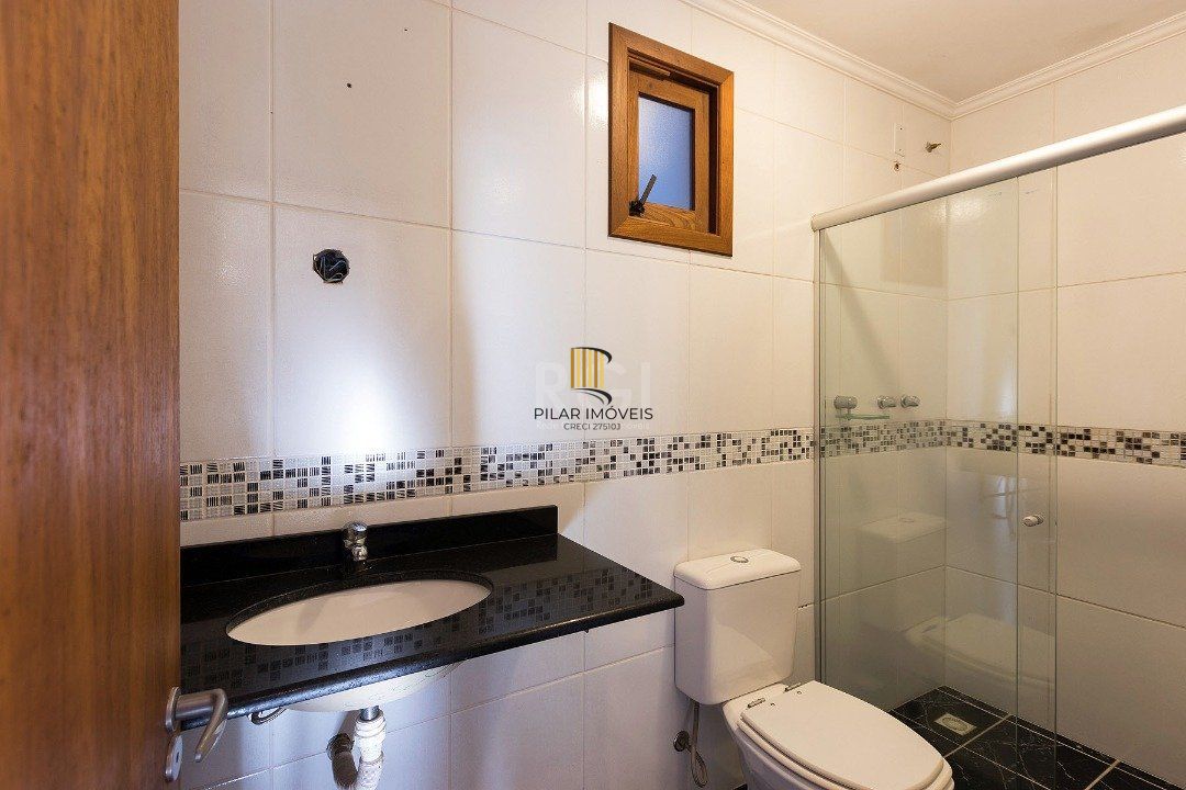 Casa Condominio para Venda - 262.98m², 3 dormitórios, sendo 1 suites, 2 vagas - Imperial Parque