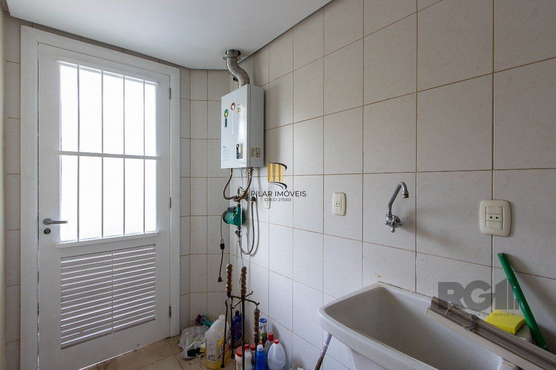Casa Condominio para Venda - 191.63m², 3 dormitórios, sendo 1 suites, 2 vagas - Tristeza
