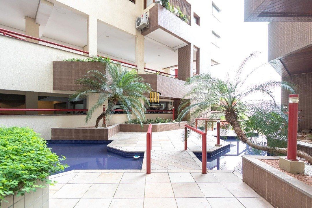 Cobertura para Venda - 302m², 4 dormitórios, sendo 1 suites, 3 vagas - Menino Deus