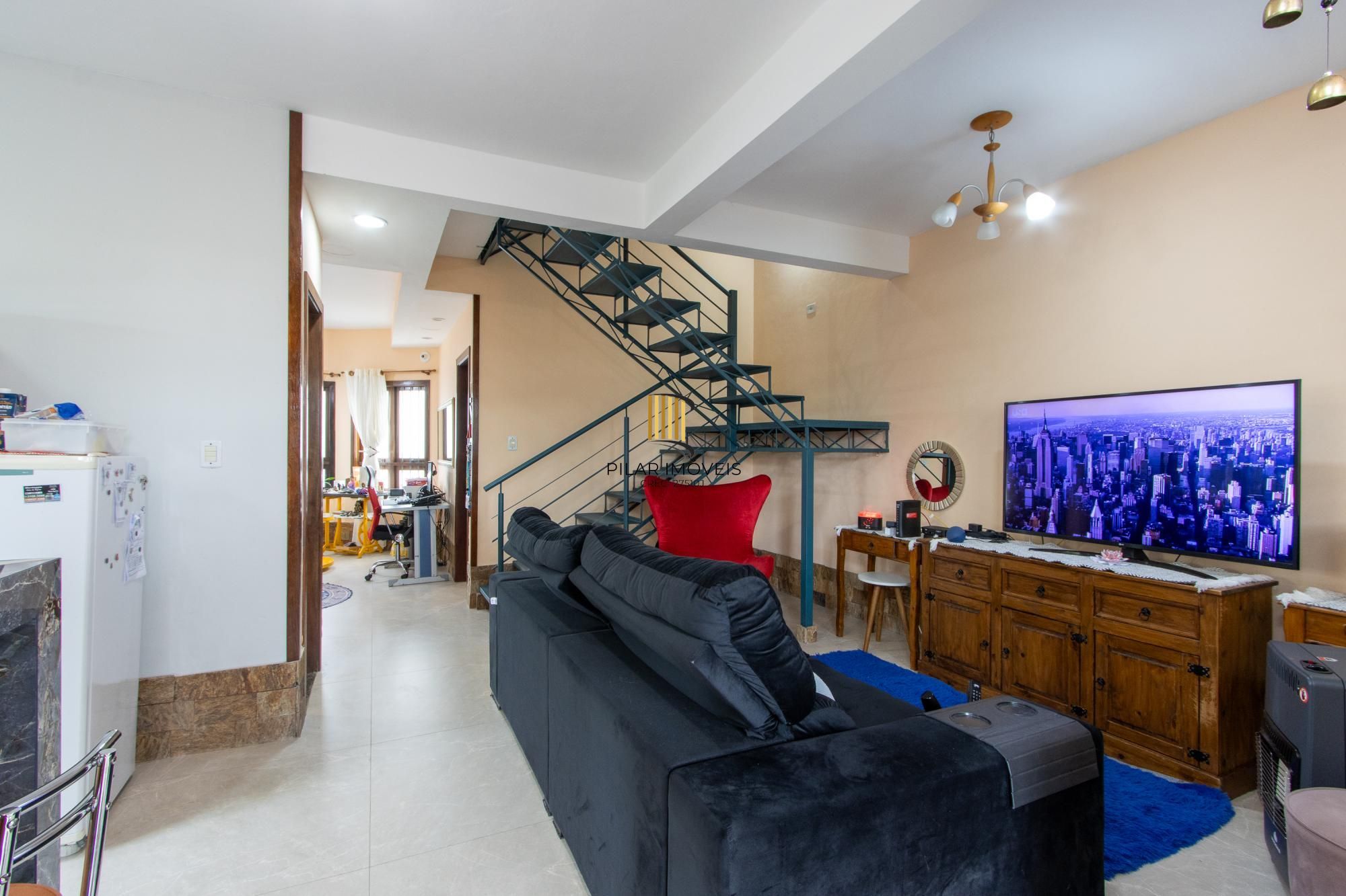 Casa 3 dormitórios no bairro Vila Nova