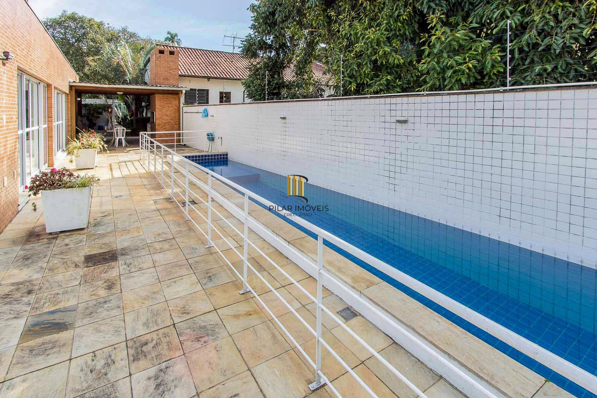 Excelente apartamento de 3 dormitórios, 1 suíte e 2 vagas de garagem.