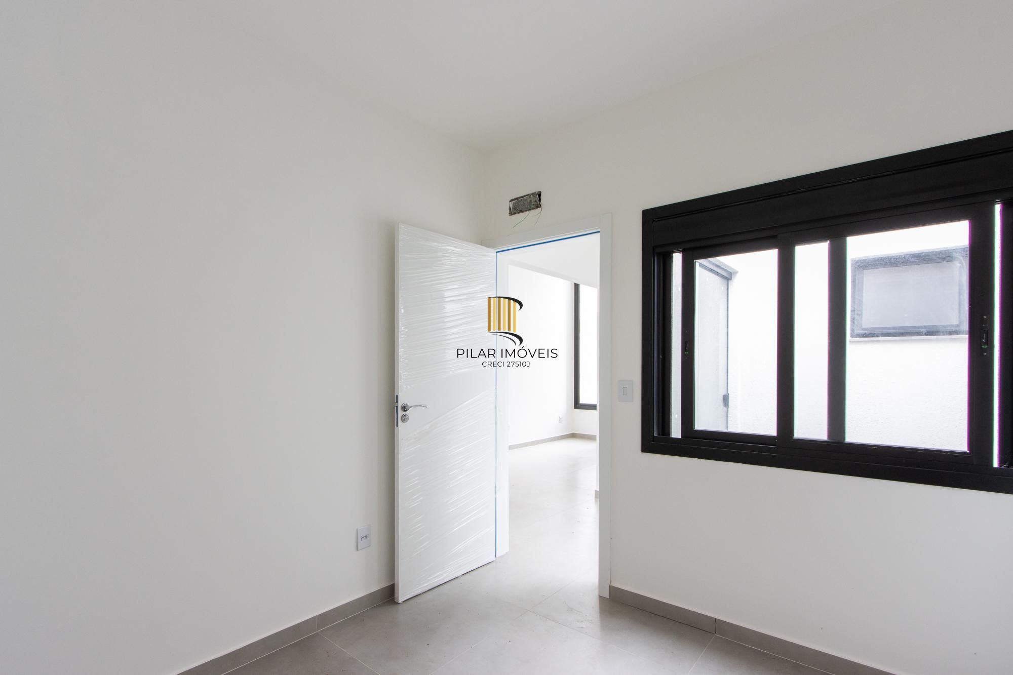 Casa 3 dormitórios no bairro Aberta dos Morros