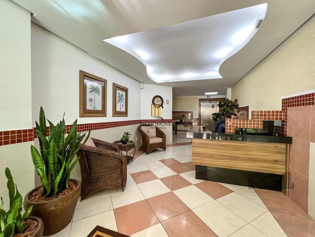 Magnífica Cobertura com vista eterna para o mar
