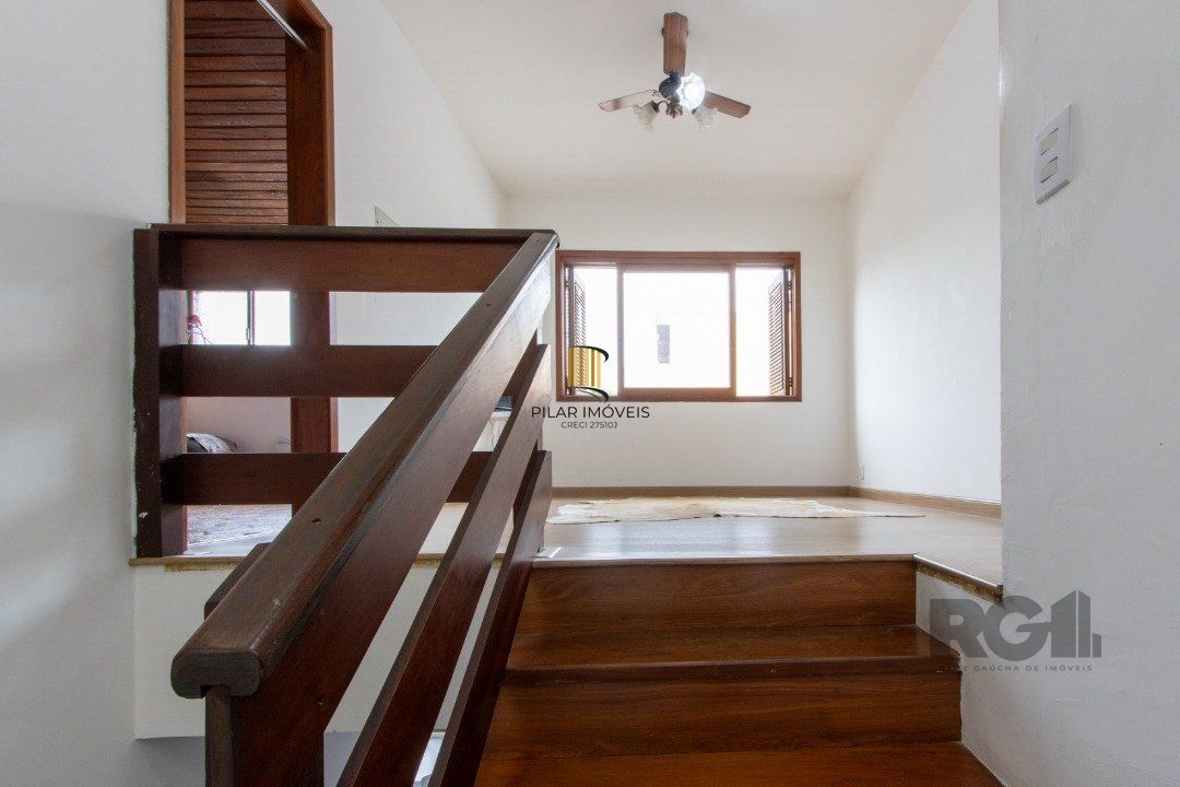 Casa ampla à venda em Santa Tereza - Porto Alegre