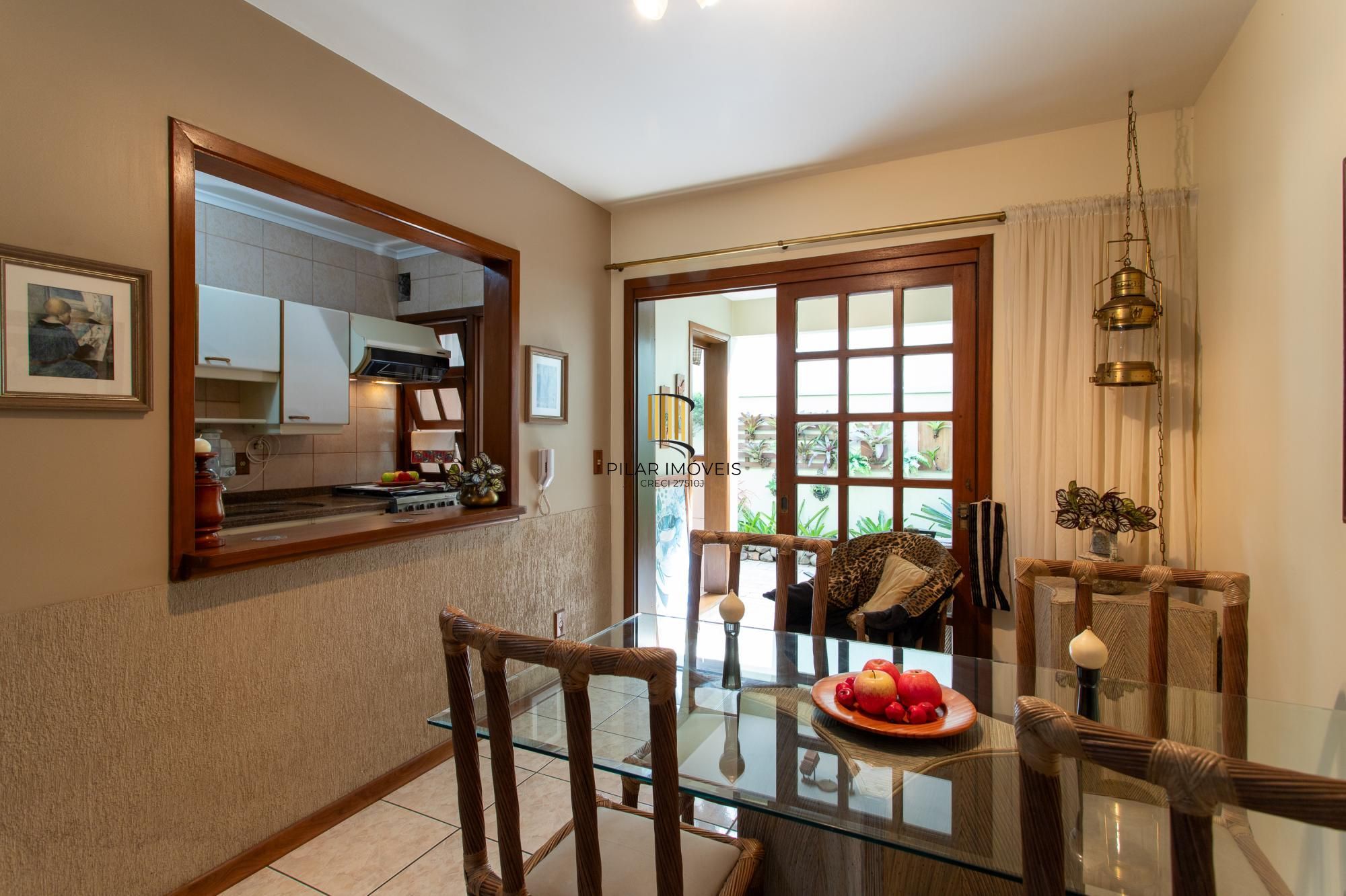 casa em condominio