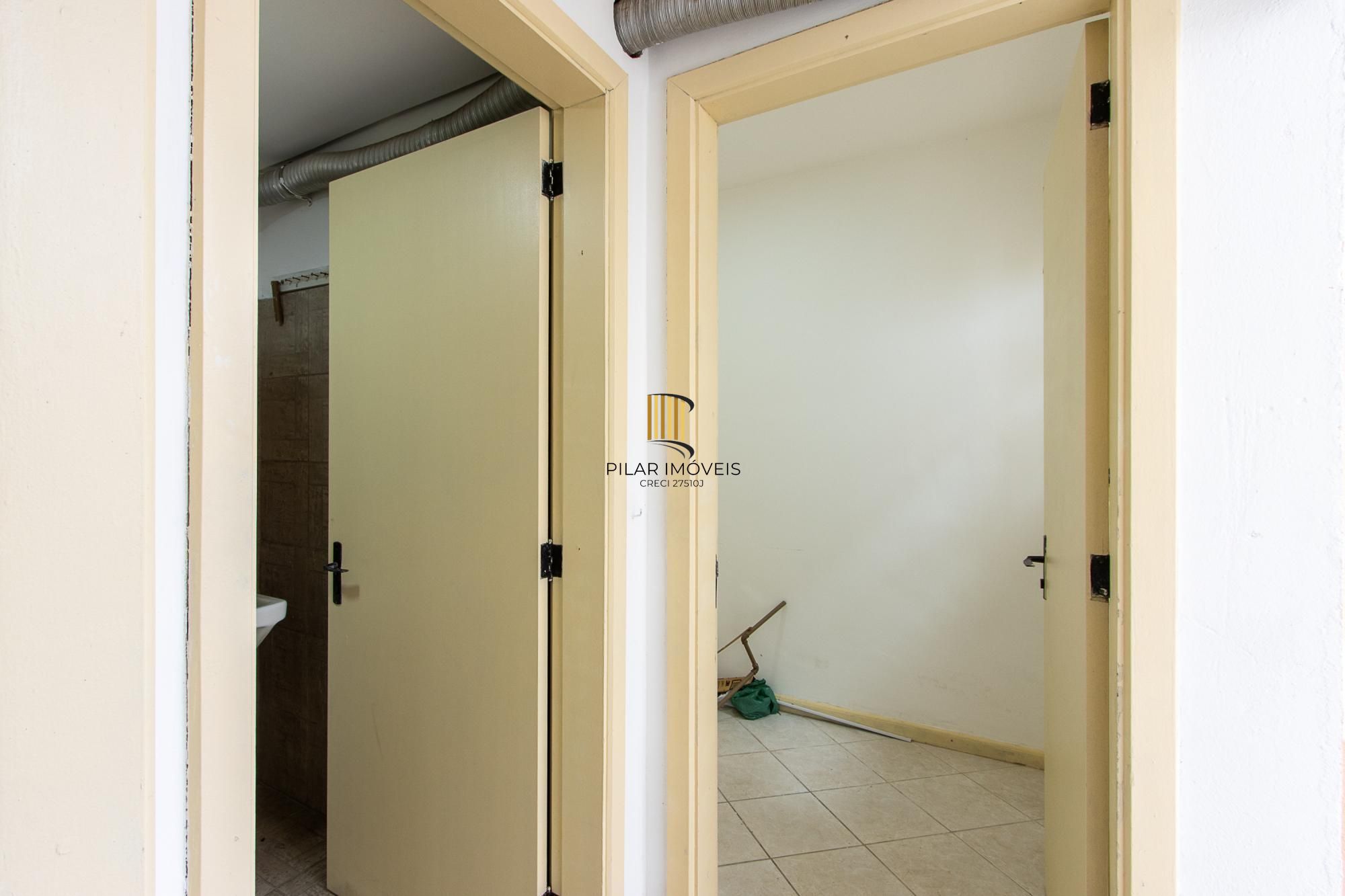 Casa em condomínio, 3 dormitórios (1 suite) 2 vagas - Jardim Isabel