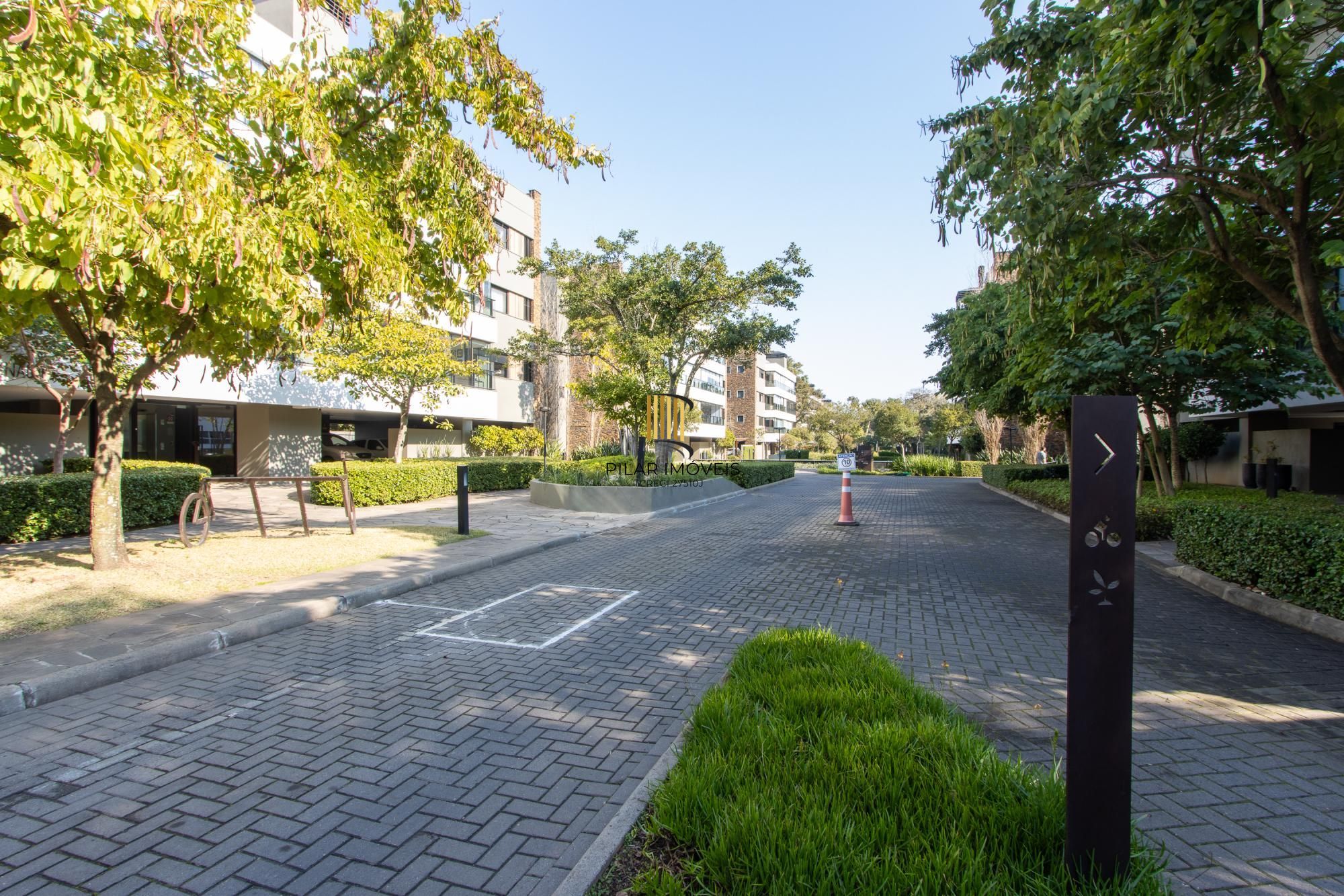 Apartamento 3 dormitórios no bairro Pedra Redonda