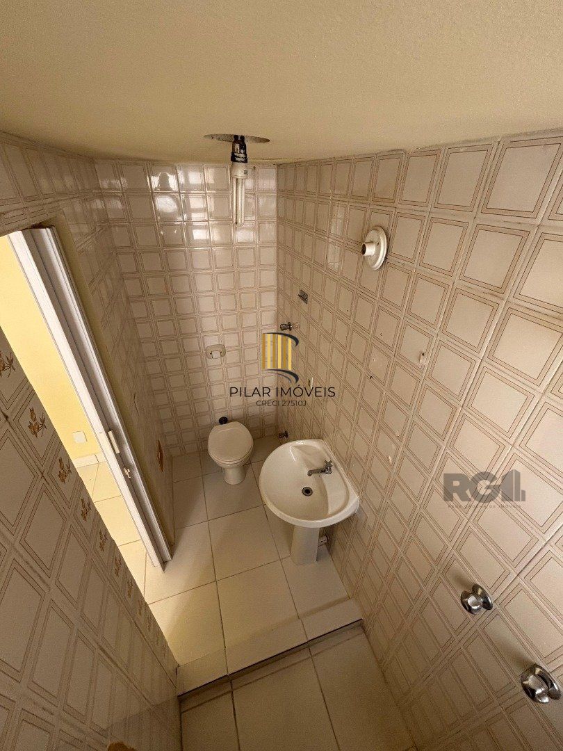 apartamento JK em otimo estado de conservação , prédio com elevador .