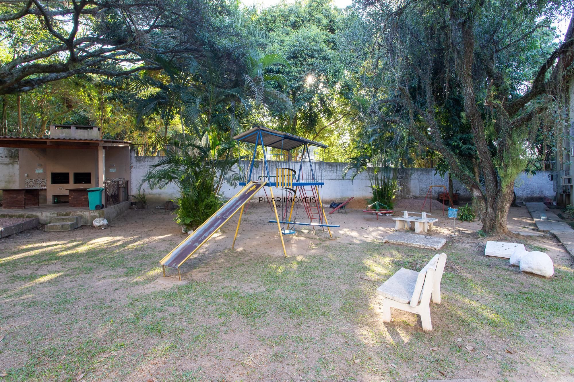 OPORTUNIDADE - APARTAMENTO de 2 dormitórios no bairro TRISTEZA, zona sul de PORTO ALEGRE/RS.