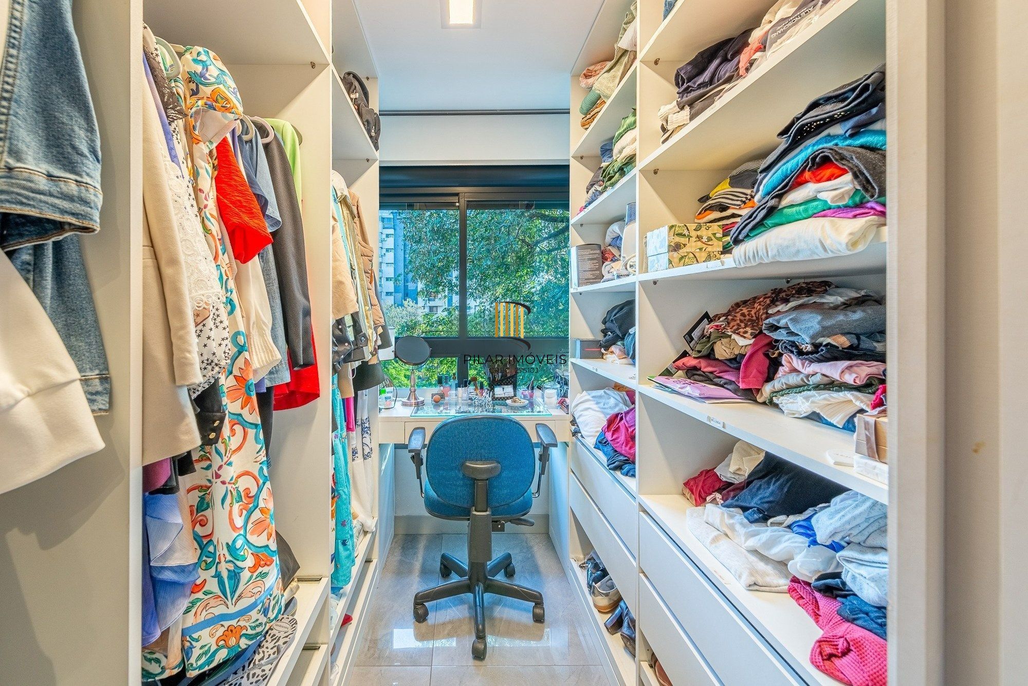 Apartamento de 3 dormitórios sendo 2 suítes