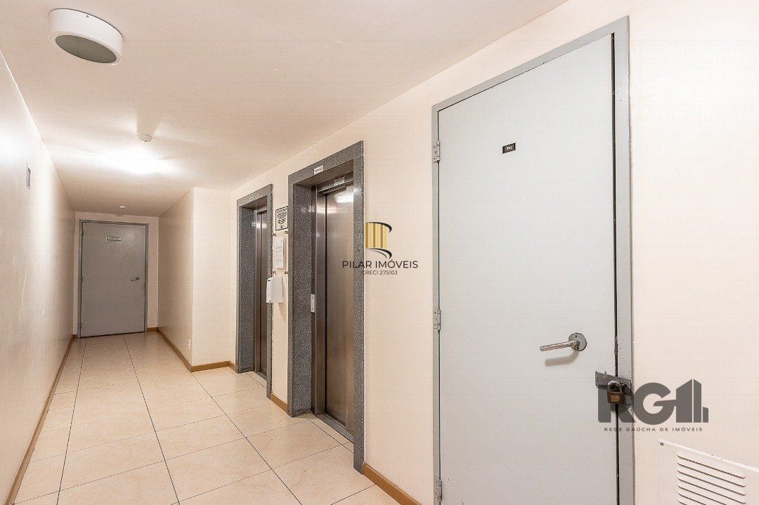 Apartamento 3 dormitórios no bairro Camaquã