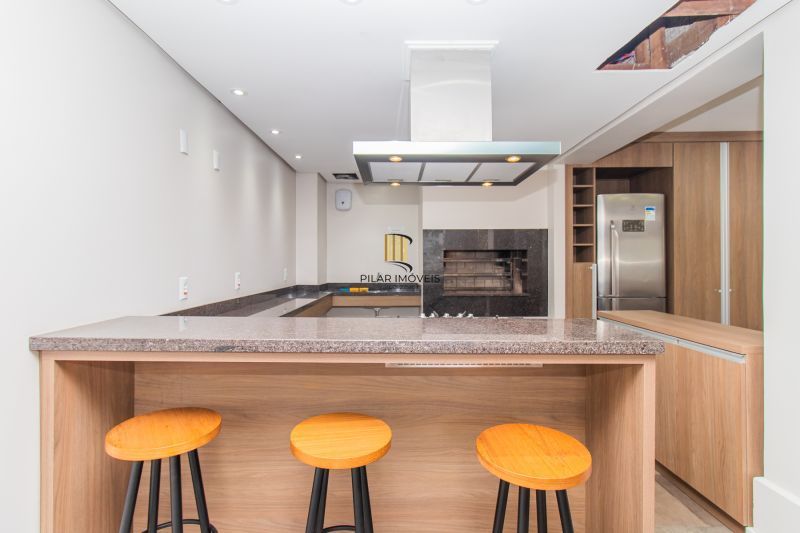 Cobertura Exclusiva com Vista Privilegiada no Coração do Bairro Moinhos de Vento