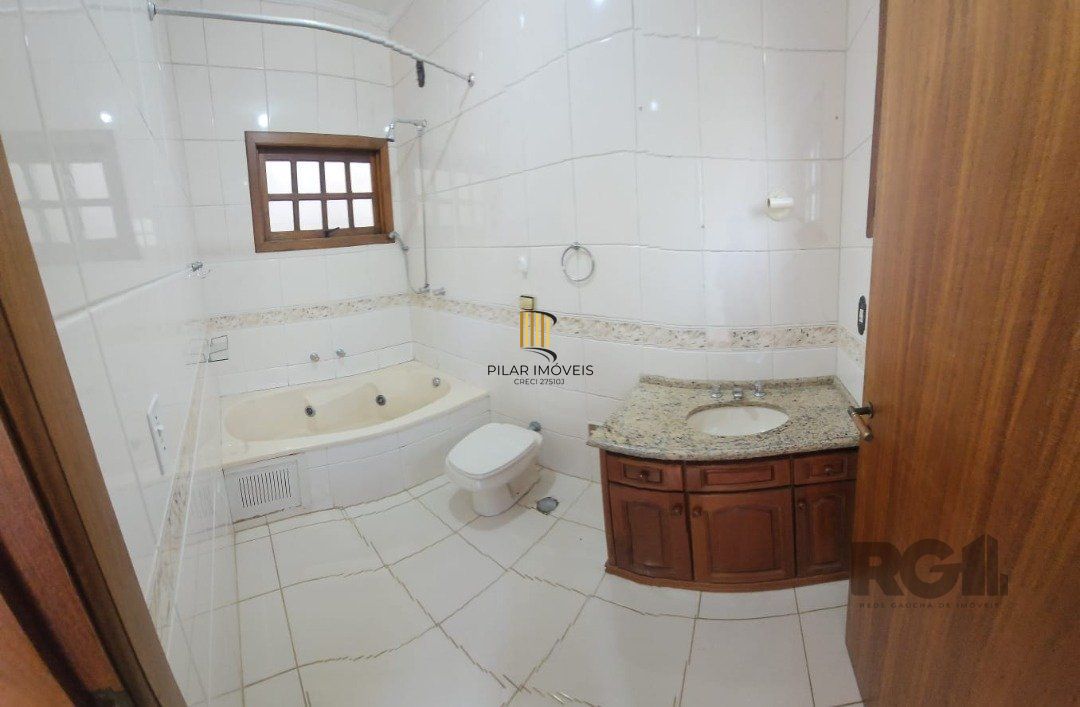 Casa 4 dormitórios no bairro Jardim Sabará