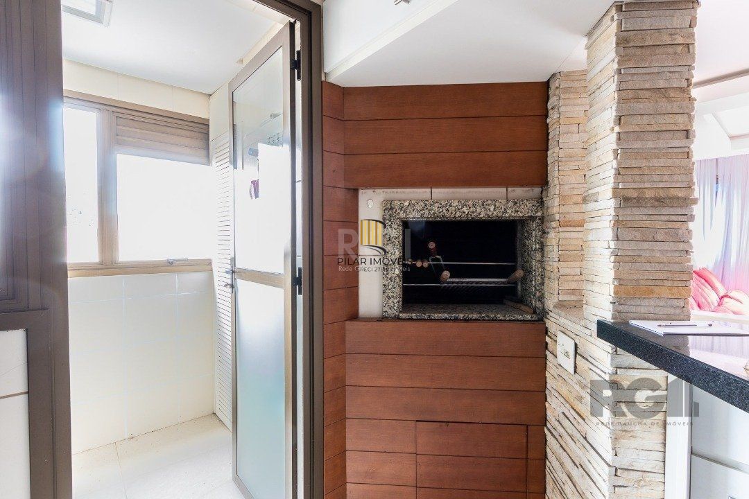 Apartamento 3 dormitórios no bairro Petrópolis