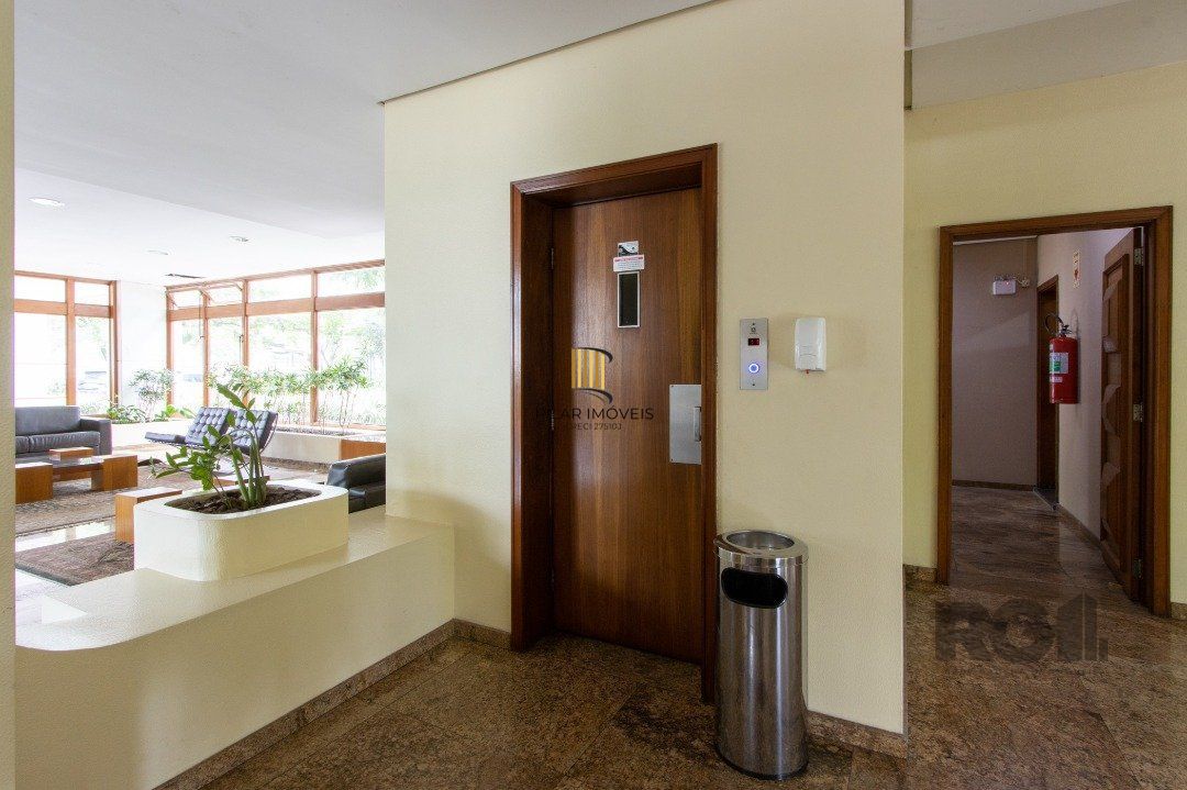 Apartamento grande em Petrópolis. com 257,90m2