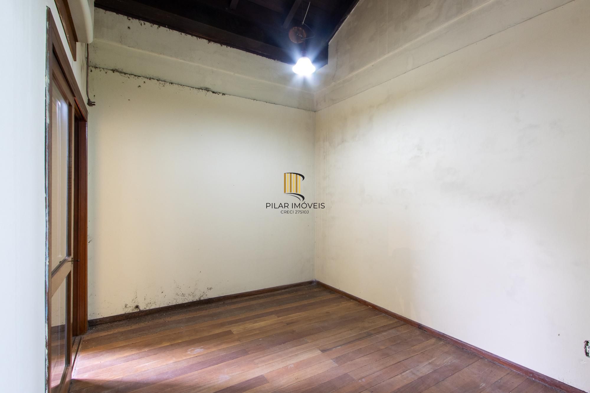 Casa de Condomínio 3 dormitórios no bairro Ipanema