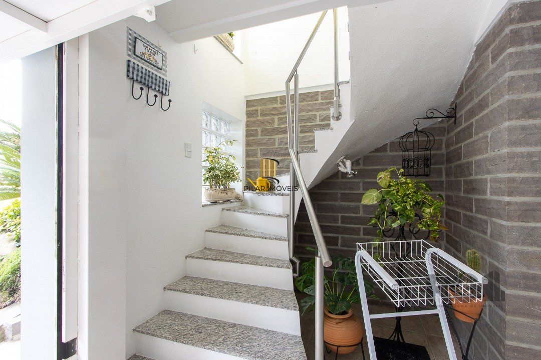 Casa de Condomínio 3 dormitórios no bairro Nonoai