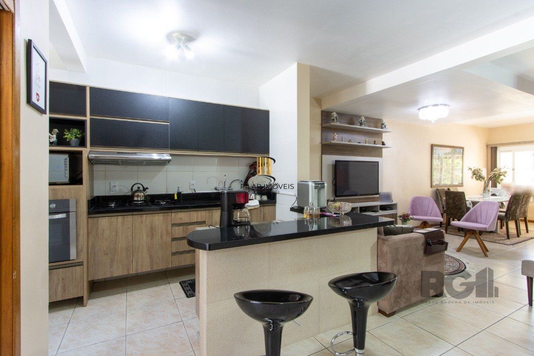Casa 3 dormitórios no bairro Espírito Santo