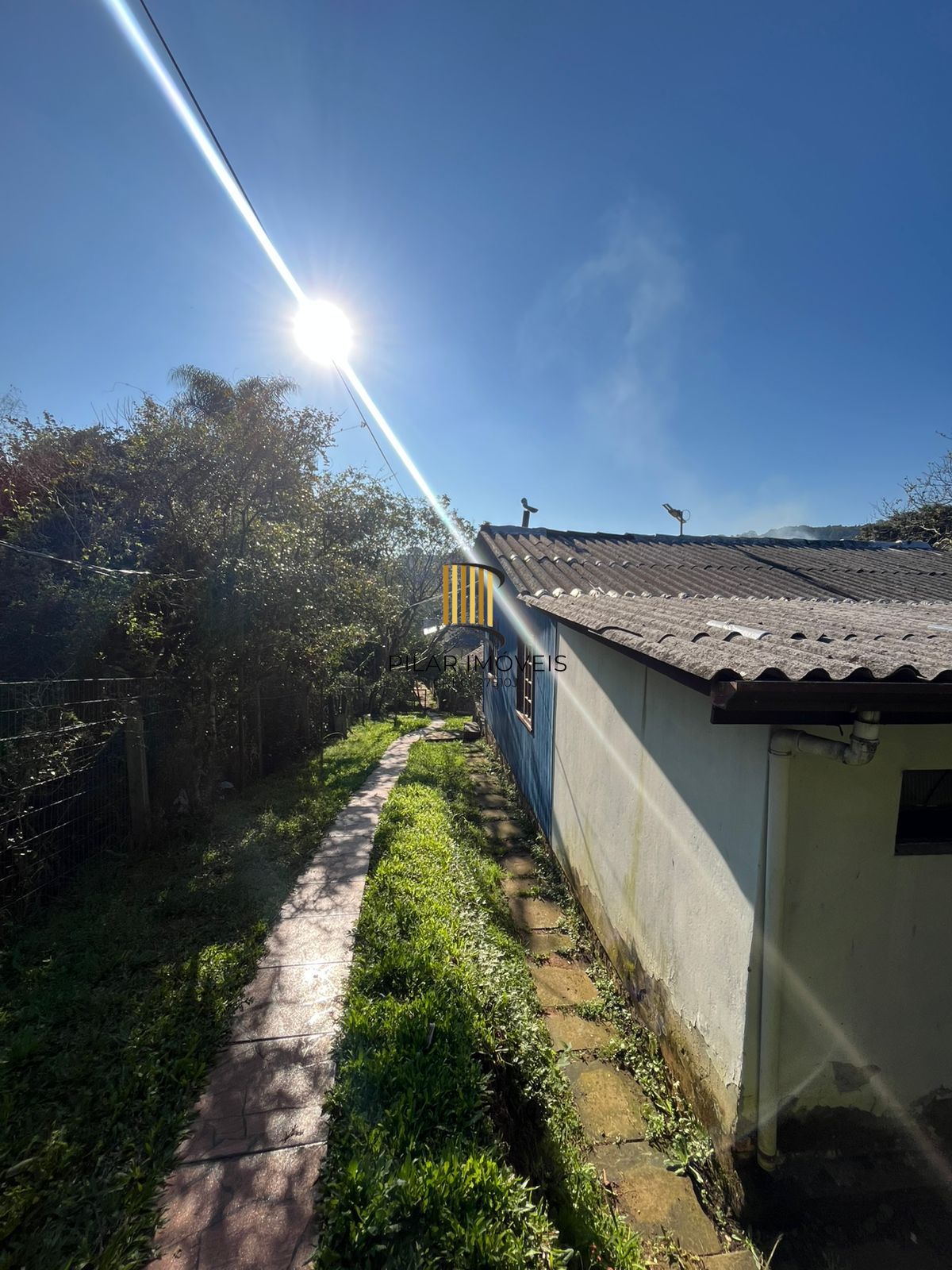 Terreno Amplo com 3 Casas – Vila Nova, Porto Alegre