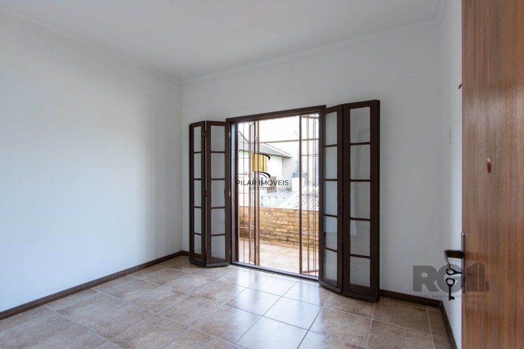 Casa para Venda - 267.81m², 3 dormitórios, sendo 1 suites, 4 vagas - Ipanema