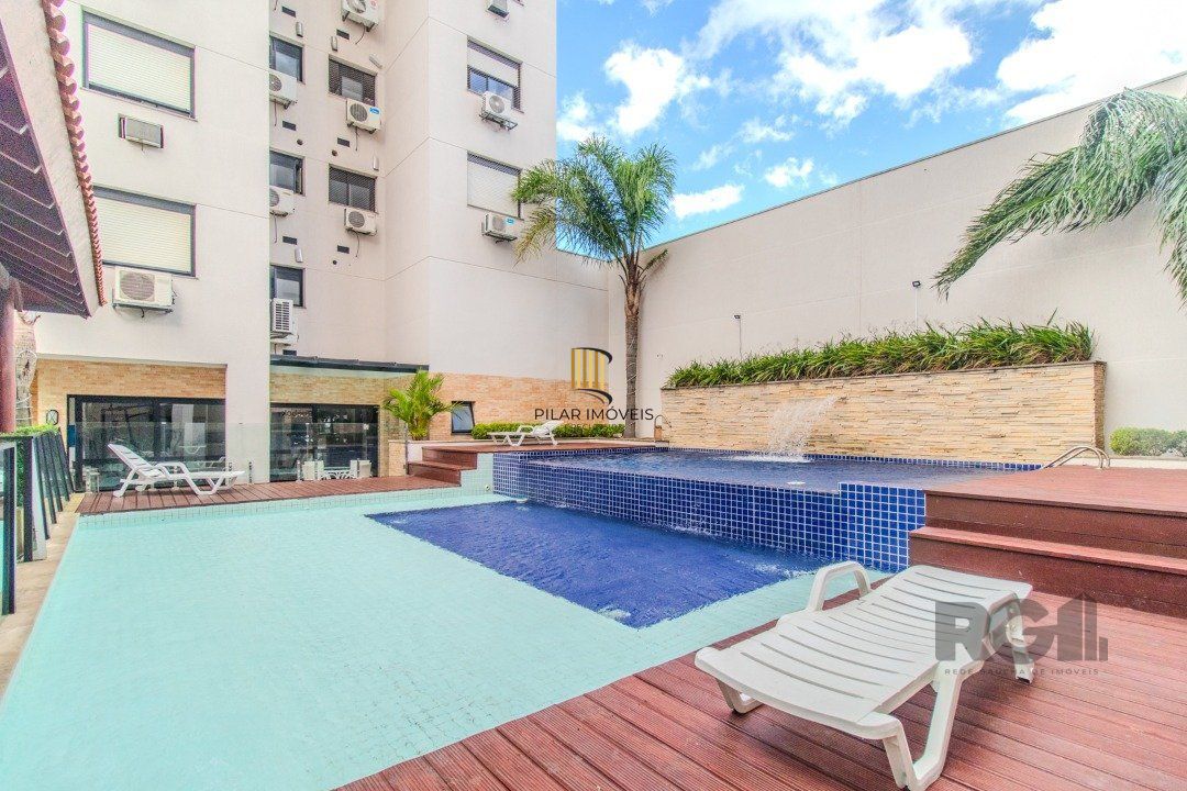 Cobertura Horizontal,  3 quartos, 1 suite, piscina, condominio com infra, 2 vagas - Bairro Tristeza