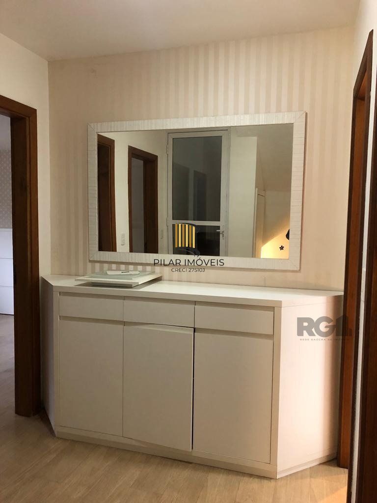 Casa de Condomínio 4 dormitórios no bairro Vila Assunção