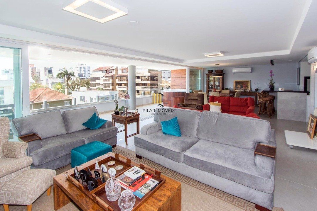 Cobertura para Venda - 230.43m², 3 dormitórios, sendo 3 suites, 2 vagas - Menino Deus
