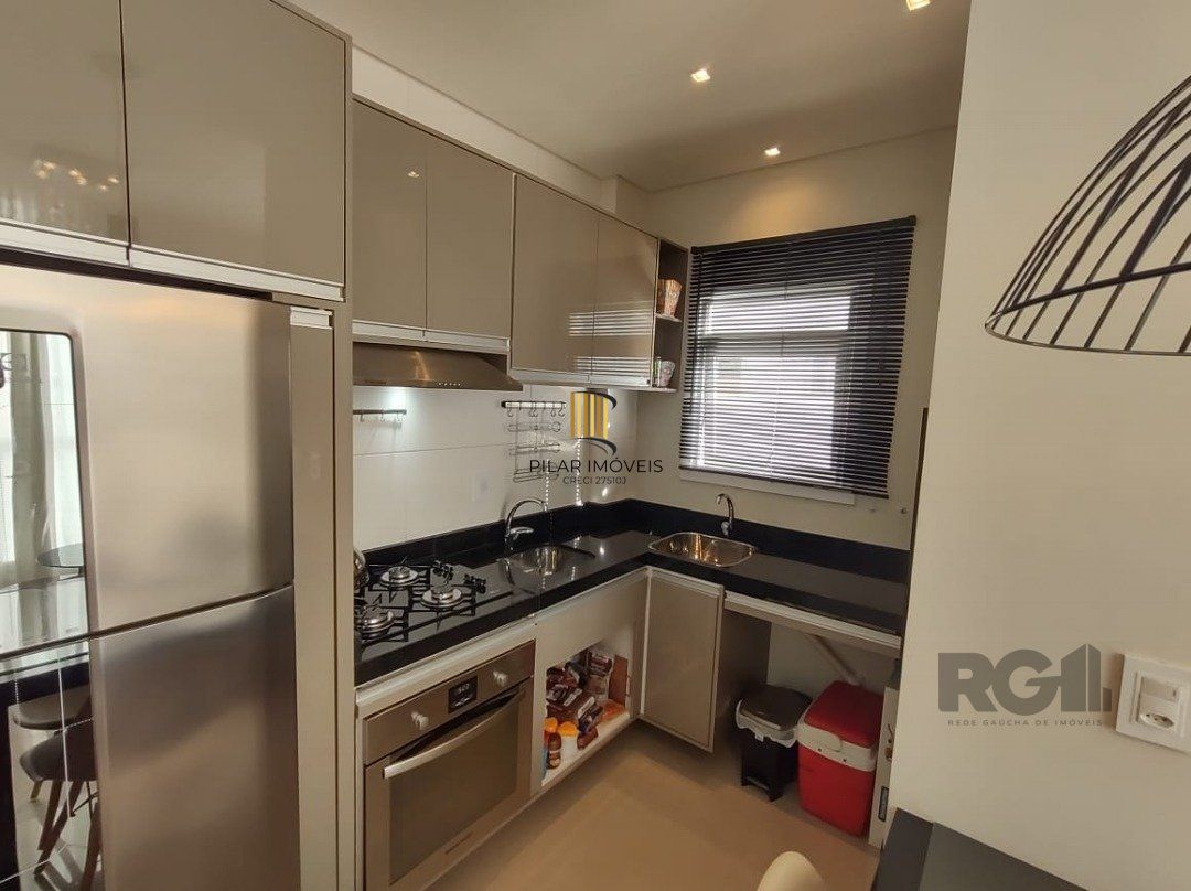 Apto mobiliado e decorado 01 dormitório com garagem