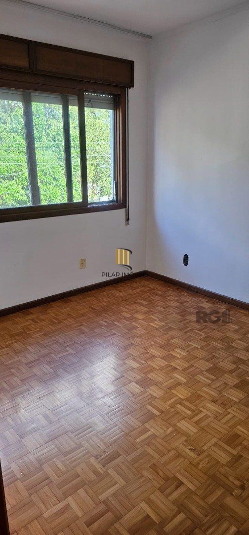 Casa 4 dormitórios no bairro Jardim Sabará